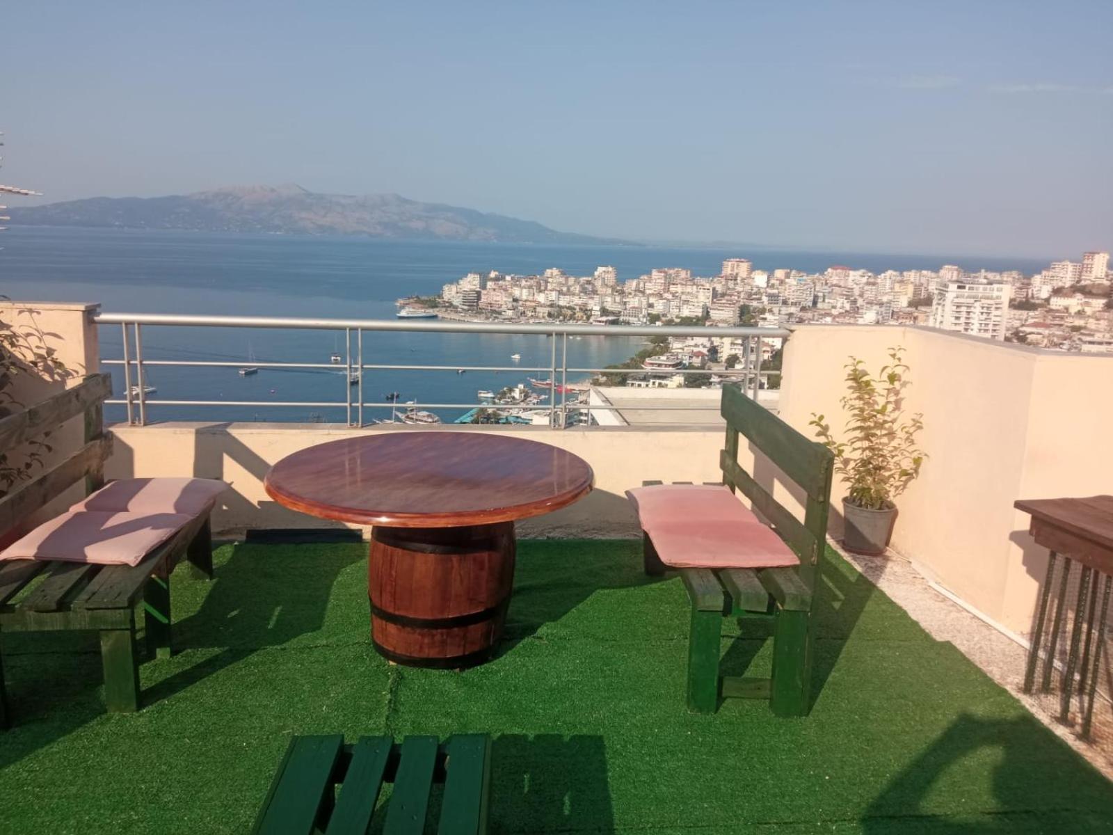 View E & I Apartment *