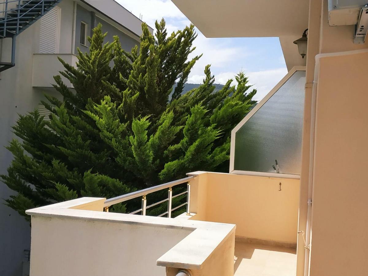 View E & I Apartment